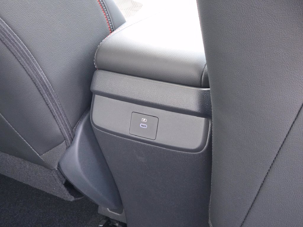 New 2026 Nissan Sentra SR w/ SR Premium Package FWD image 18