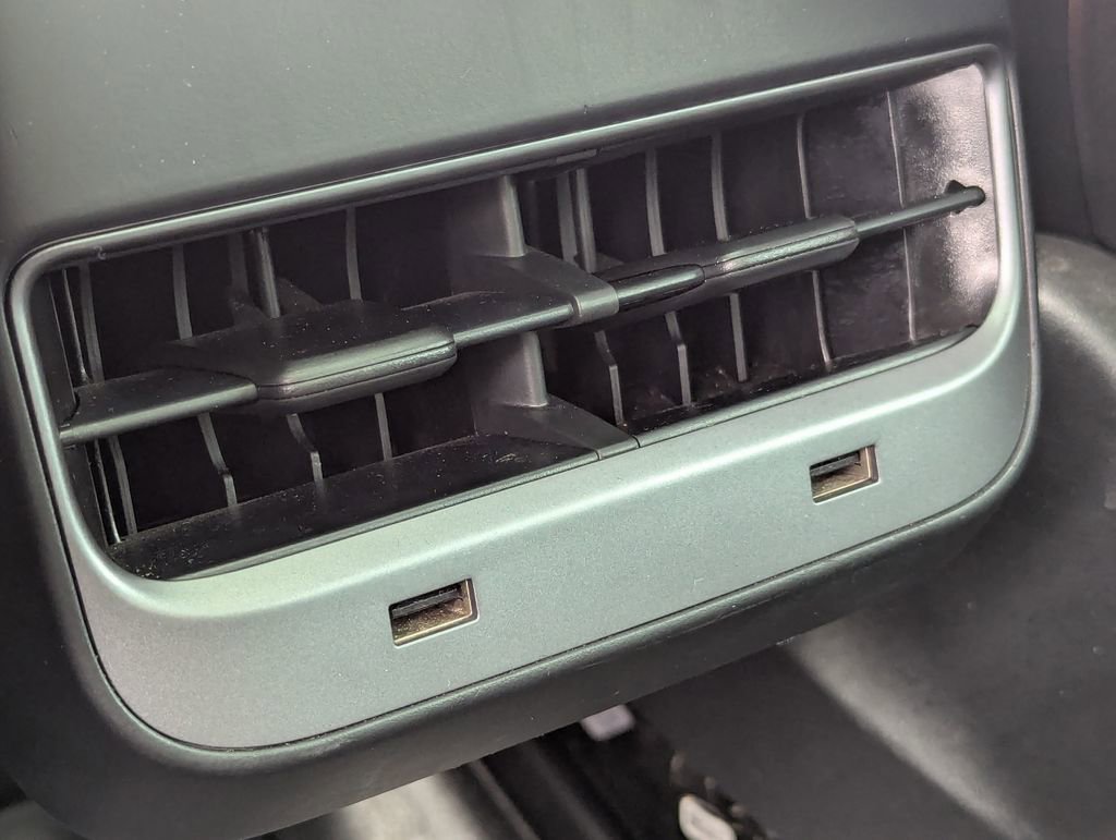 Used 2019 Tesla Model 3 Long Range image 23