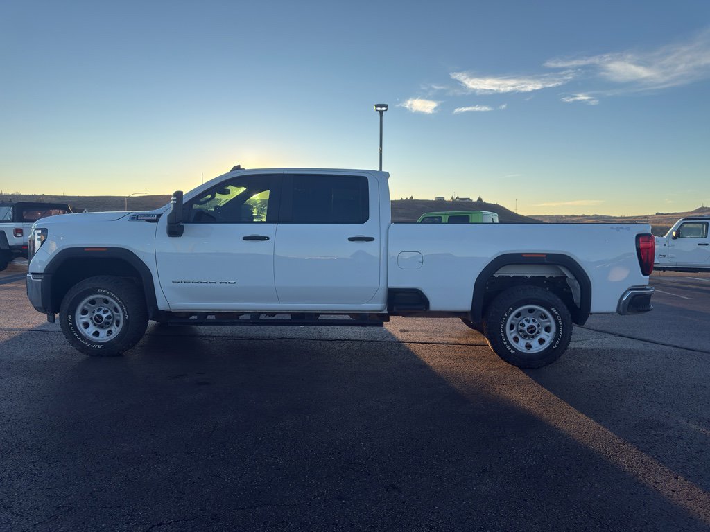 Used 2025 GMC Sierra 3500 Pro w/ 1SA Pro Safety Plus Package image 8