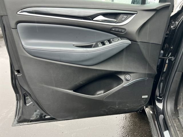 Used 2023 Buick Enclave Premium w/ Experience Buick Package image 11