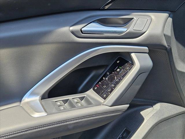 Certified 2025 Audi Q5 Premium w/ Convenience Package AWD/4WD image 11