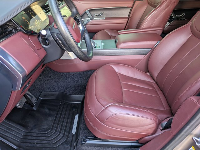 Used 2024 Land Rover Range Rover Autobiography AWD/4WD image 17