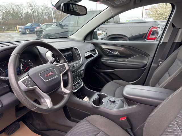 Used 2023 GMC Terrain SLE image 10