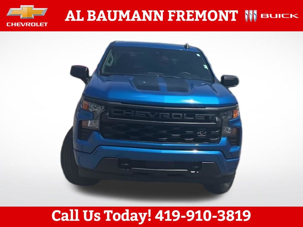 Used 2023 Chevrolet Silverado 1500 Custom w/ Rally Edition AWD/4WD image 8