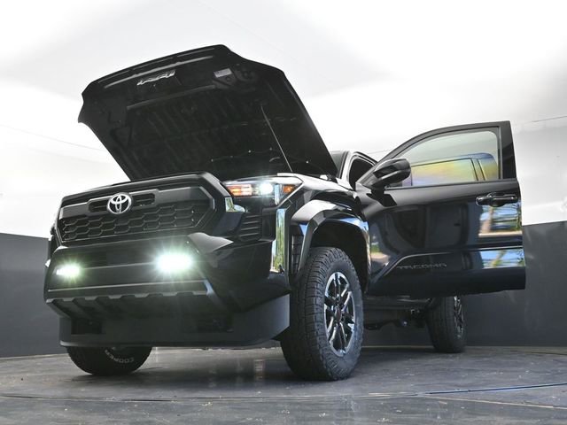 Used 2025 Toyota Tacoma TRD Sport RWD image 50