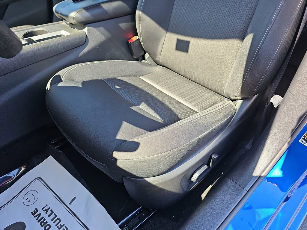 Used 2025 Nissan Altima 2.5 SV image 32