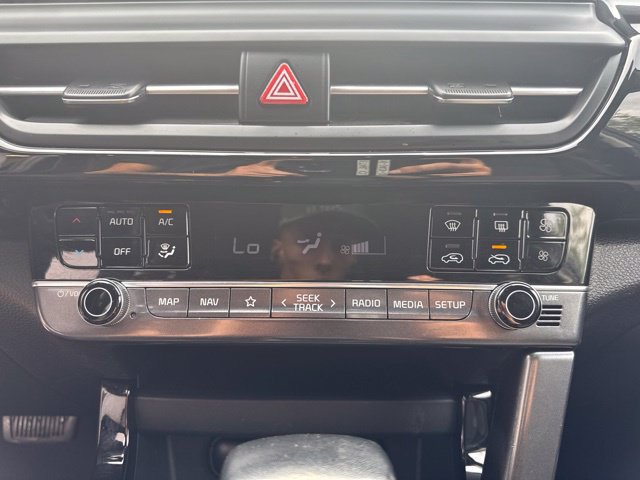 Used 2024 Kia Seltos S AWD/4WD image 17