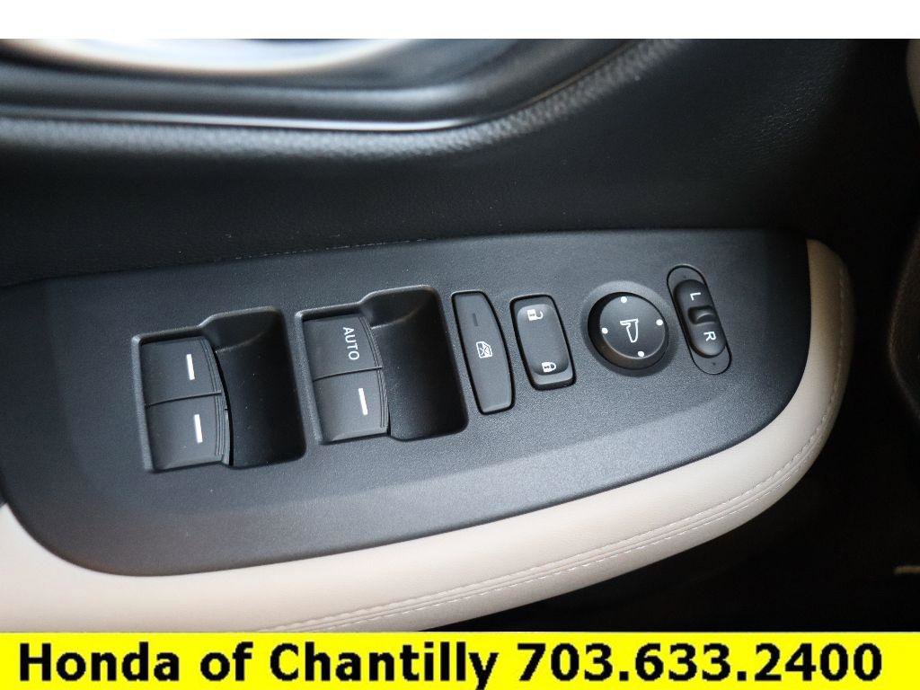 Certified 2024 Honda HR-V LX image 17
