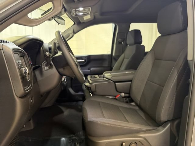 New 2026 Chevrolet Silverado 1500 Custom RWD image 12