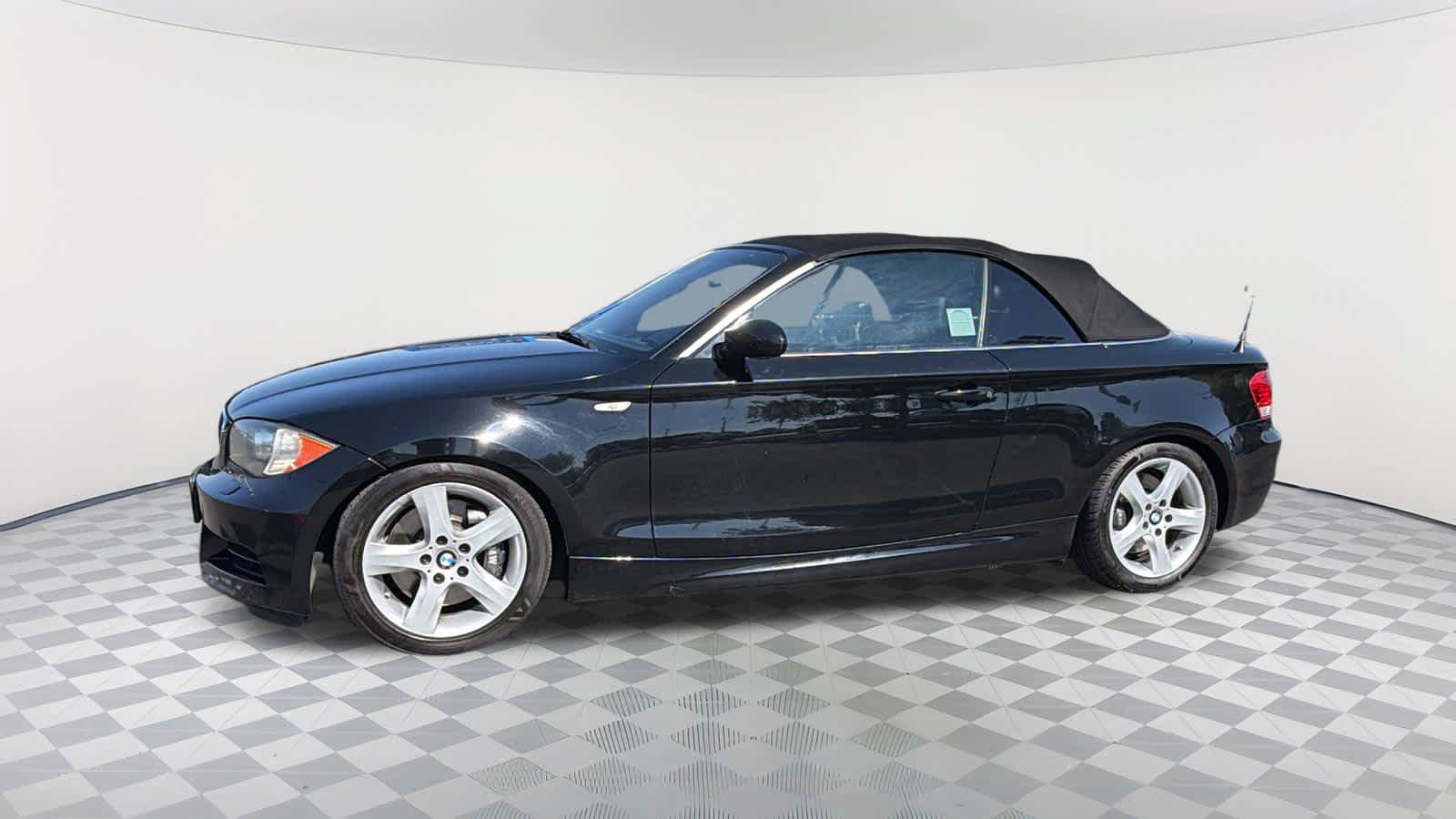 Used 2008 BMW 135i Convertible RWD image 8