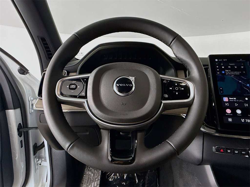 New 2025 Volvo XC90 B6 Plus w/ Protection Package Premier image 11