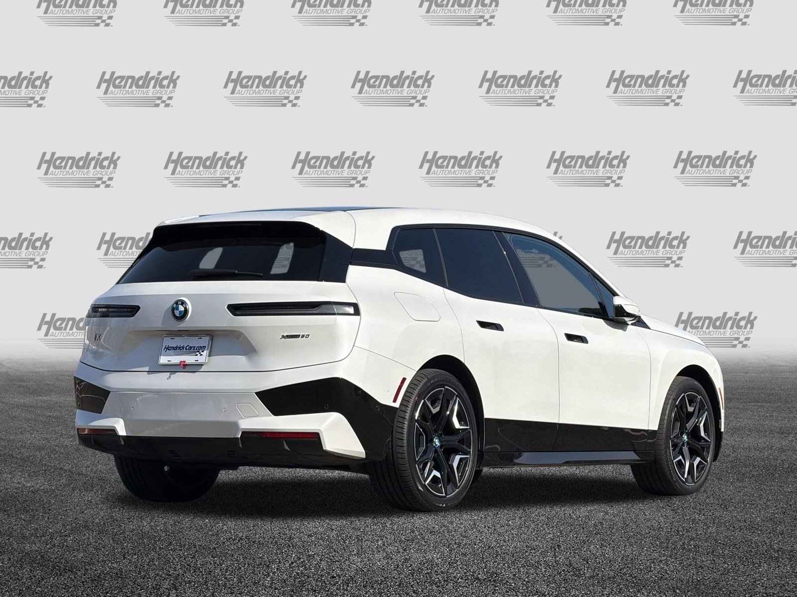 Certified 2022 BMW iX xDrive50 w/ Sport Package image 5