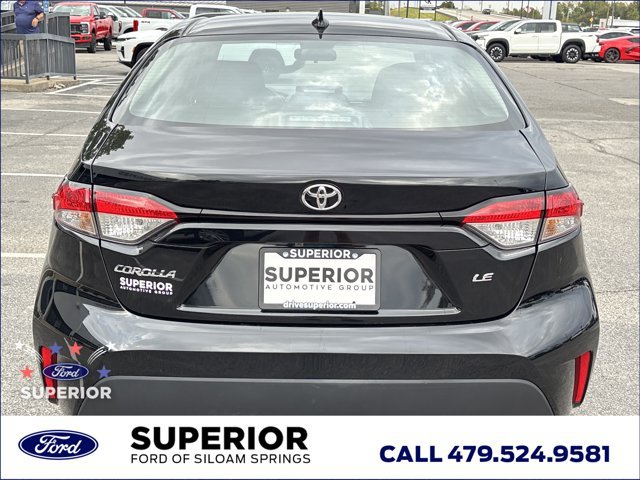 Used 2025 Toyota Corolla LE FWD image 5