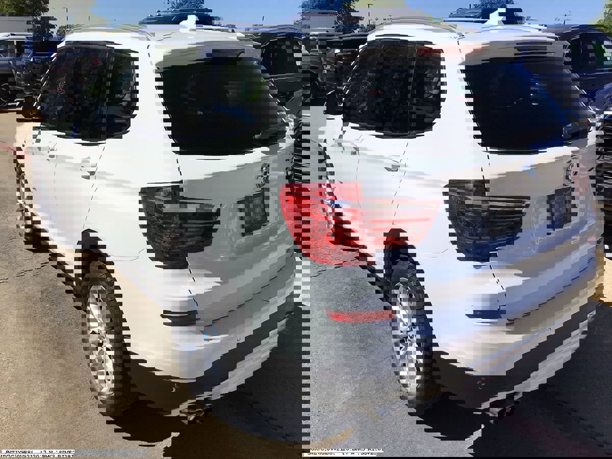 Used 2017 BMW X3 sDrive28i image 5