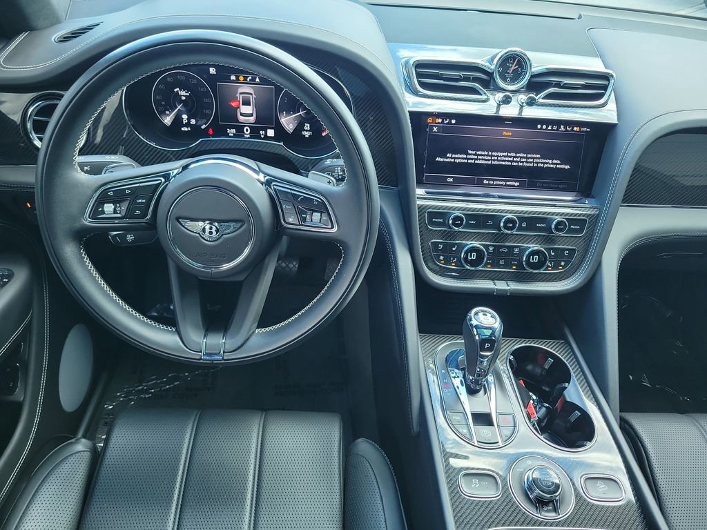 Used 2021 Bentley Bentayga AWD/4WD image 19