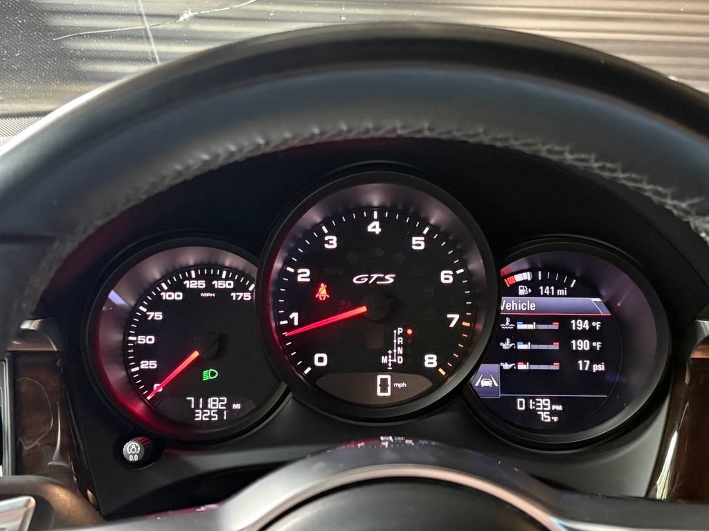 Used 2021 Porsche Macan GTS AWD/4WD image 28