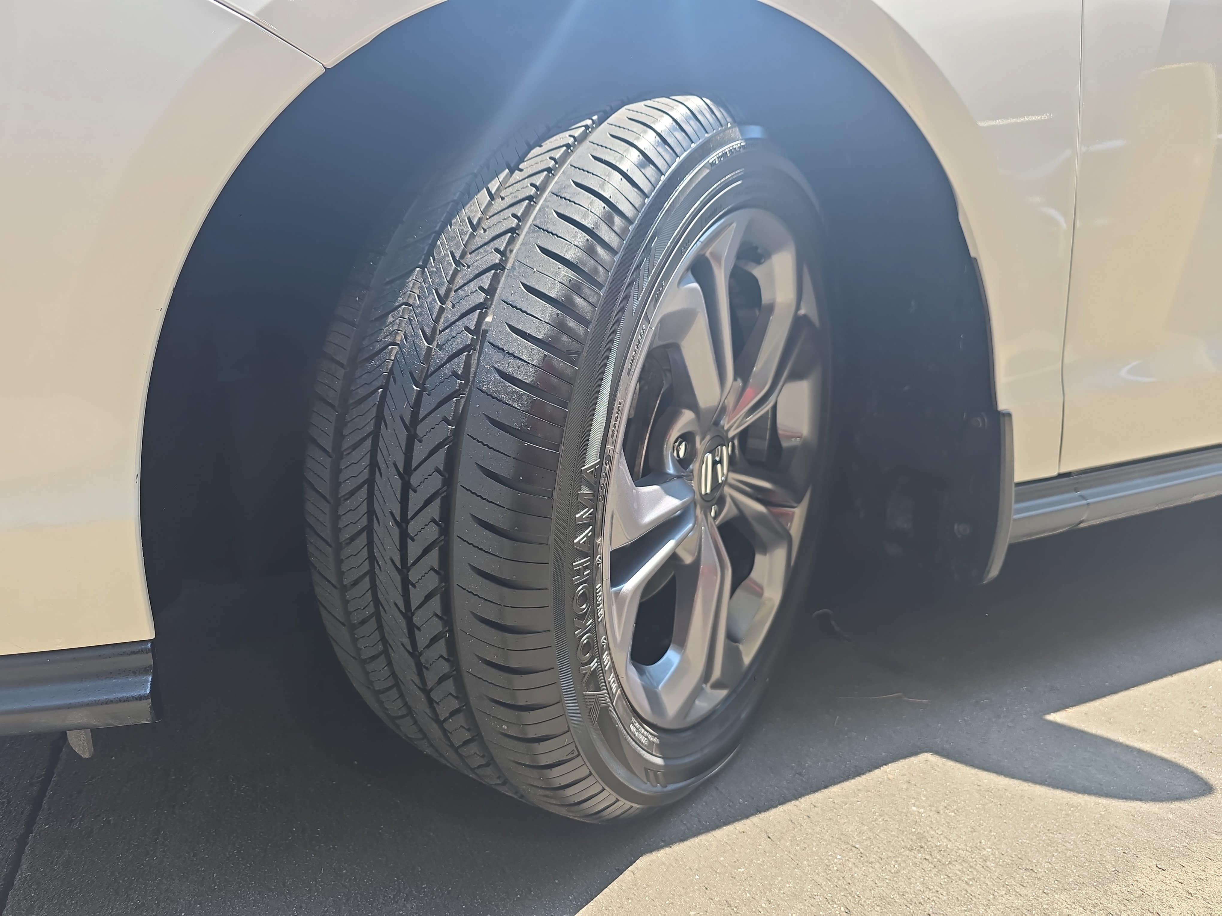 Used 2023 Honda Accord EX image 31