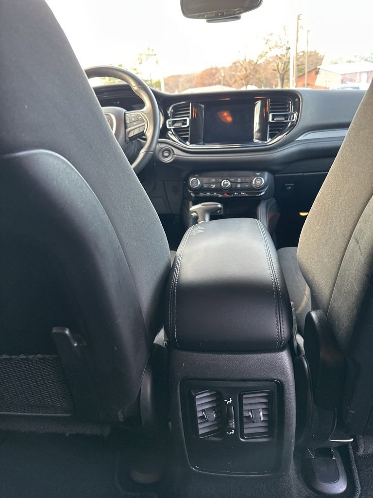 Used 2021 Dodge Durango SXT image 16