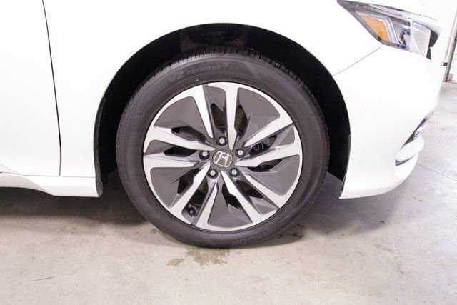 Used 2018 Honda Accord EX image 10