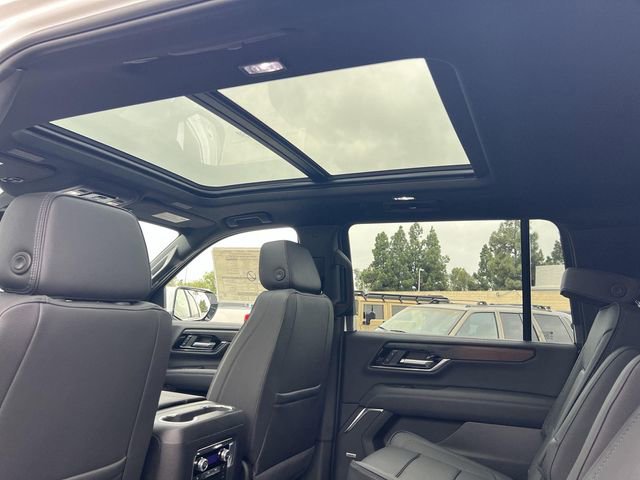 New 2026 GMC Yukon XL Denali w/ Sun & Power Step Package image 17