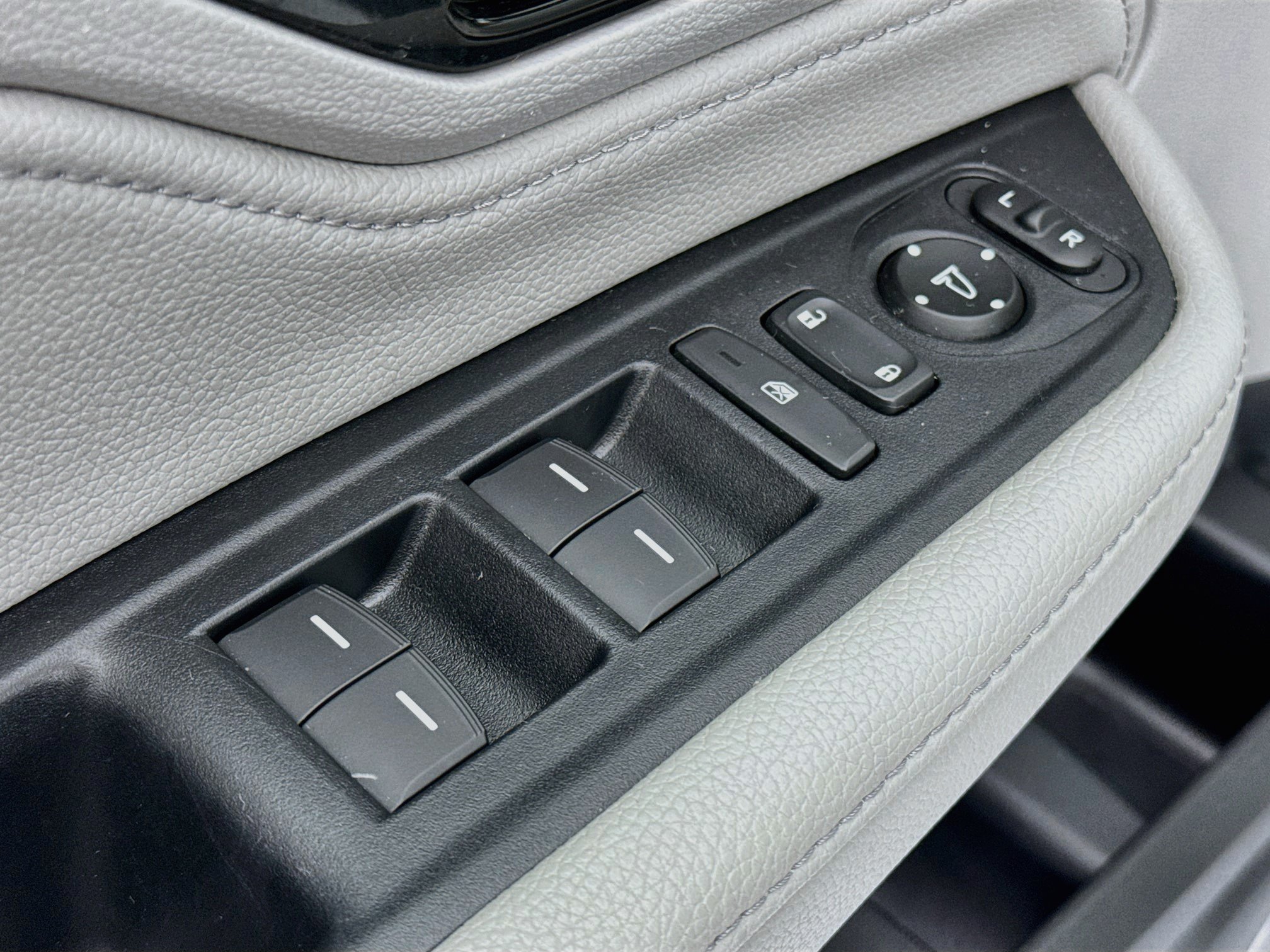 Certified 2023 Honda Odyssey Touring image 18