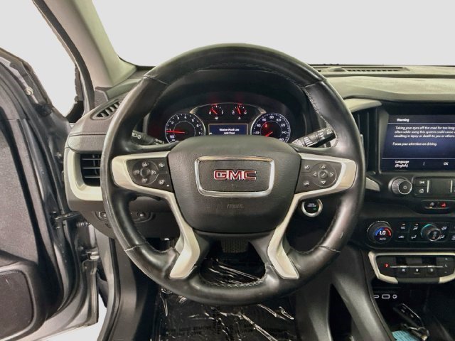 Used 2024 GMC Terrain SLT FWD image 12
