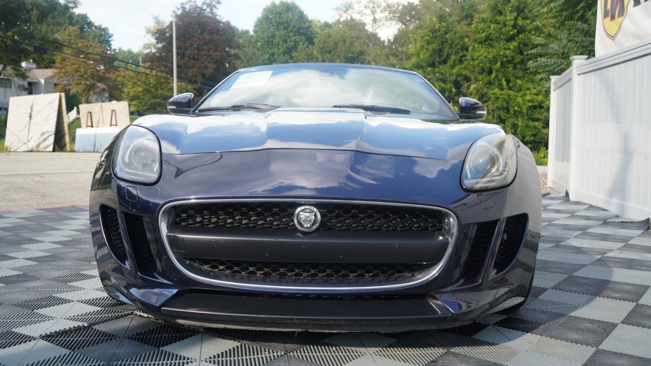 Used 2014 Jaguar F-TYPE Convertible RWD image 16