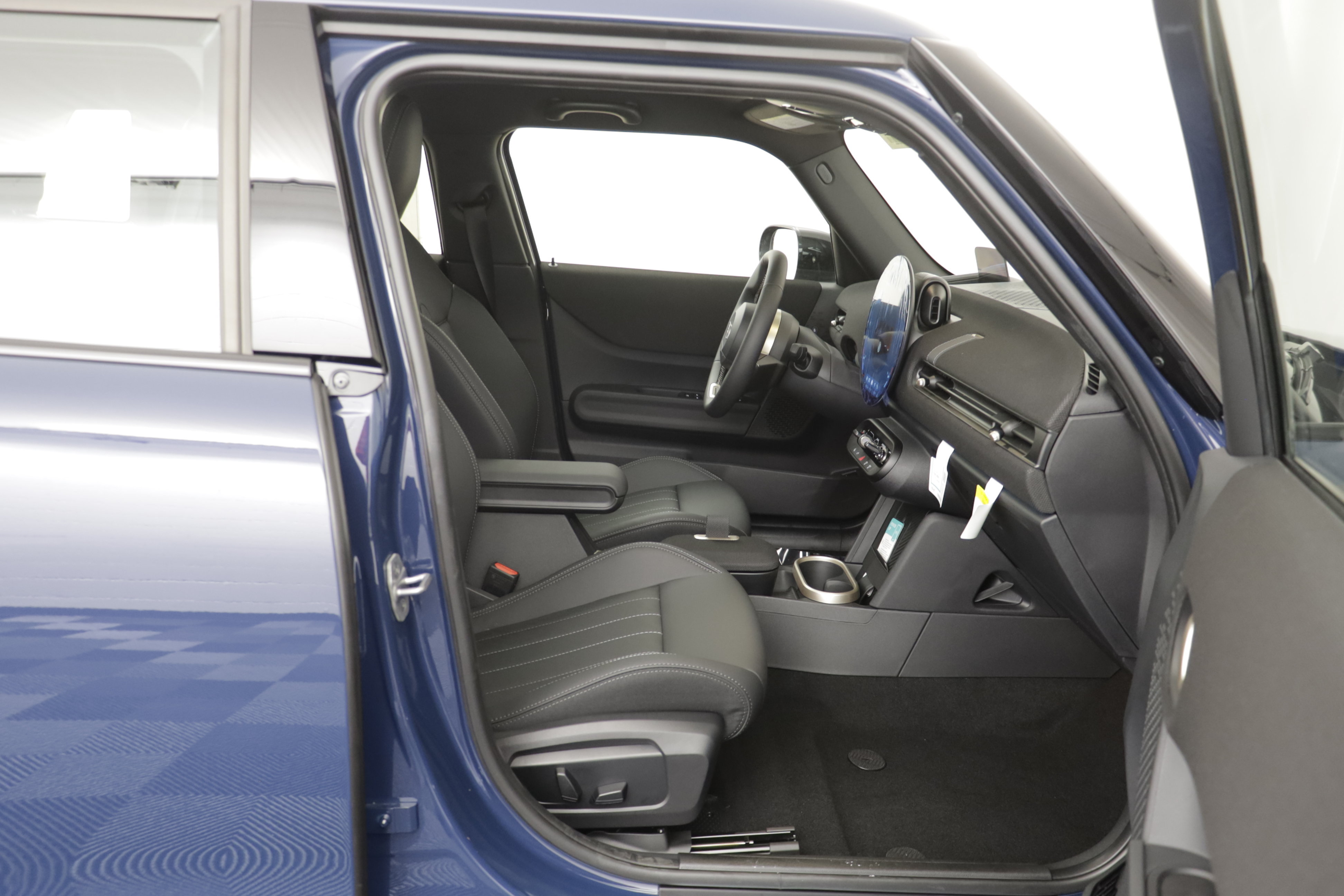 New 2026 MINI Cooper S FWD image 18