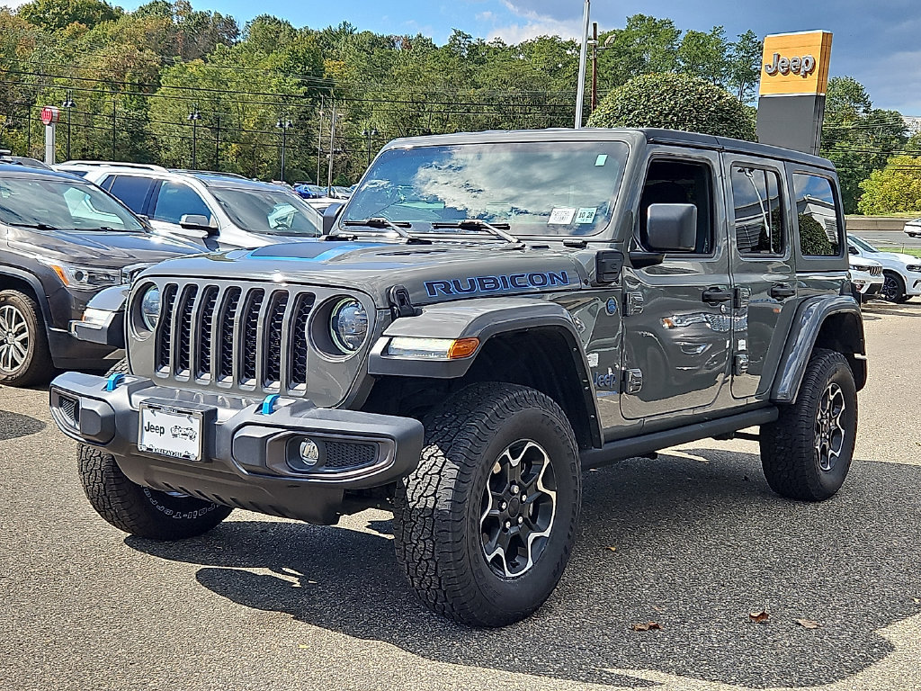 Used 2023 Jeep Wrangler Unlimited Rubicon 4xe w/ Cold Weather Group AWD/4WD image 3