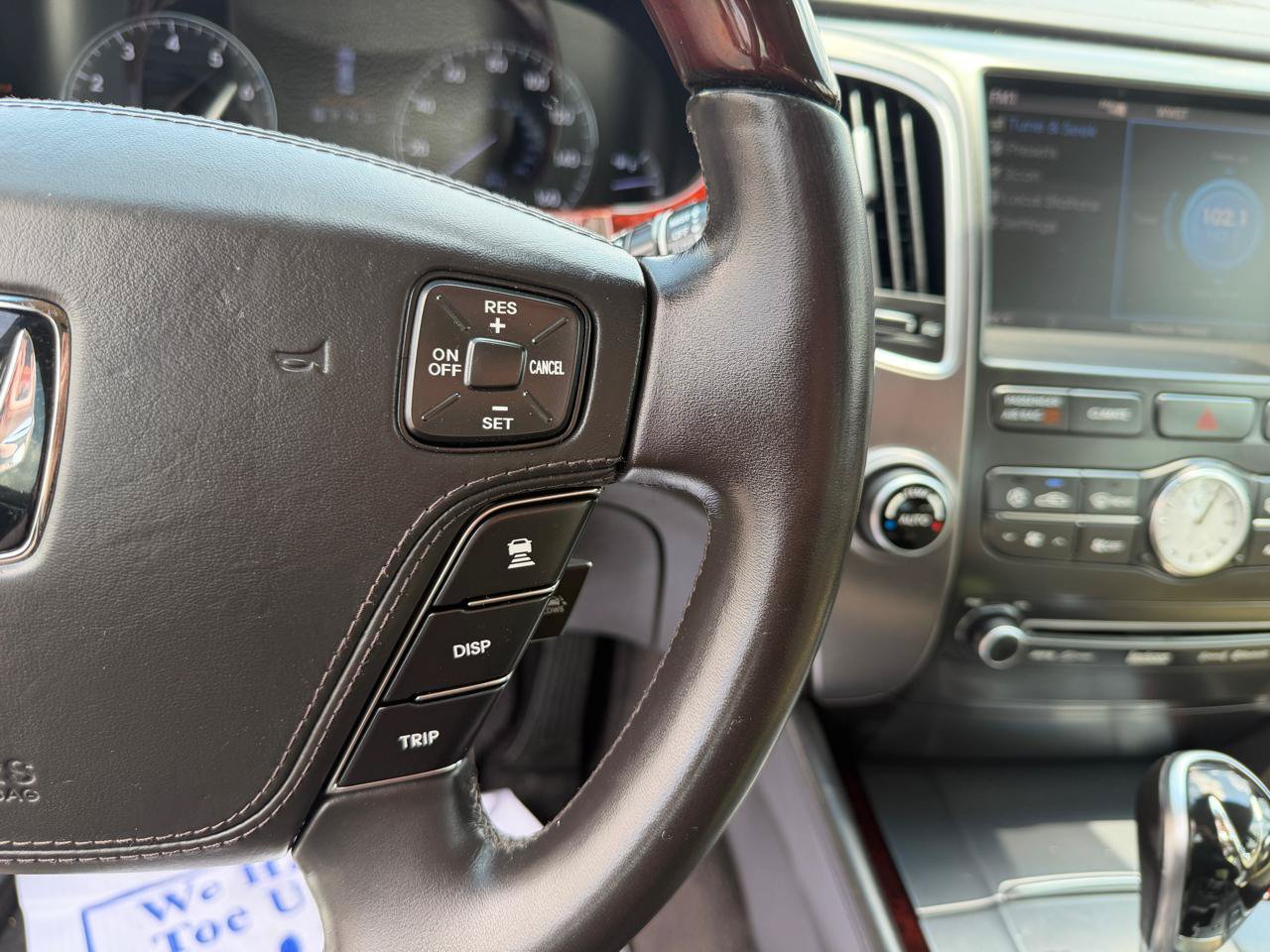 Used 2012 Hyundai Equus Signature RWD image 14