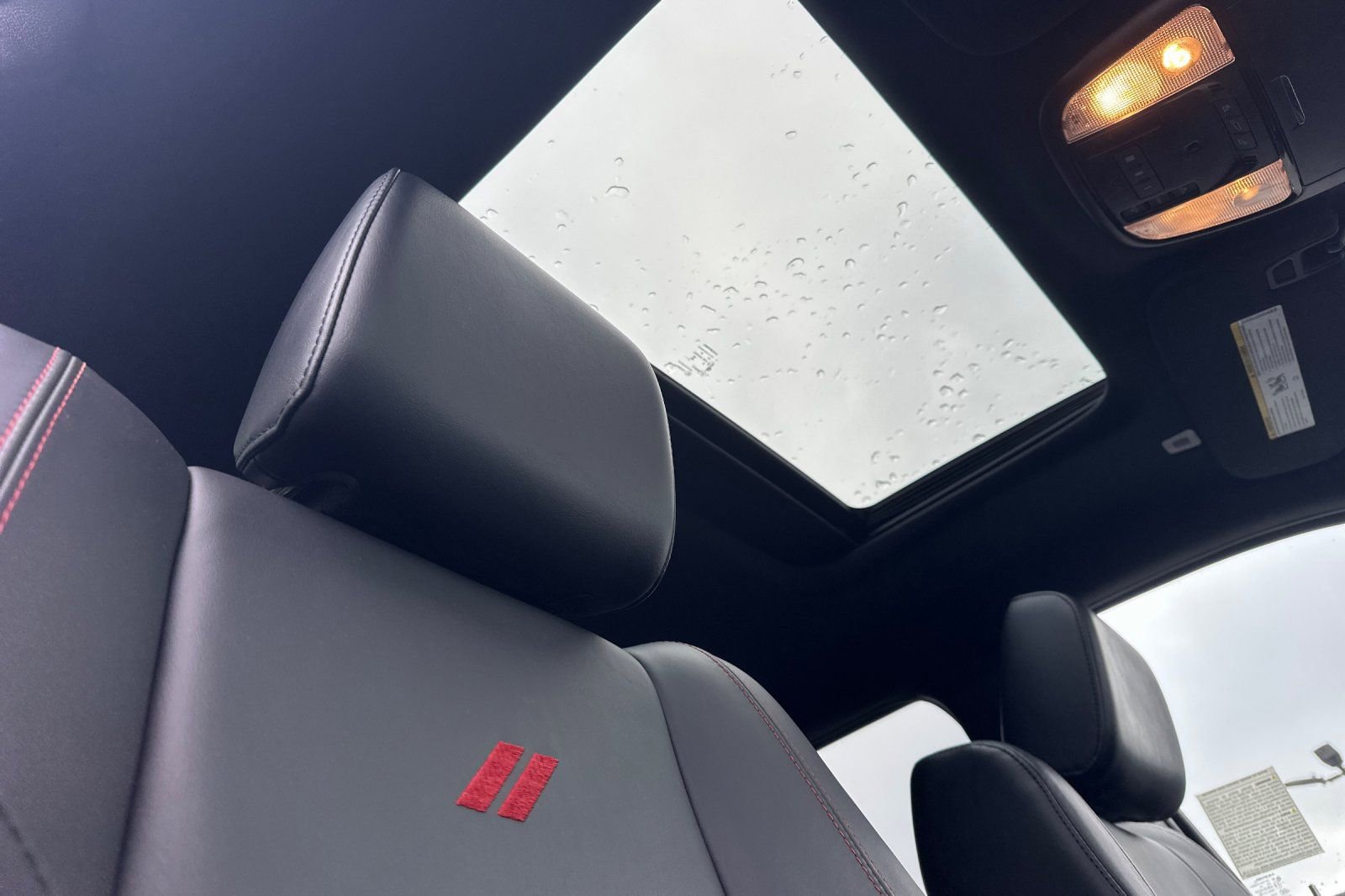 Used 2025 Dodge Durango GT image 21