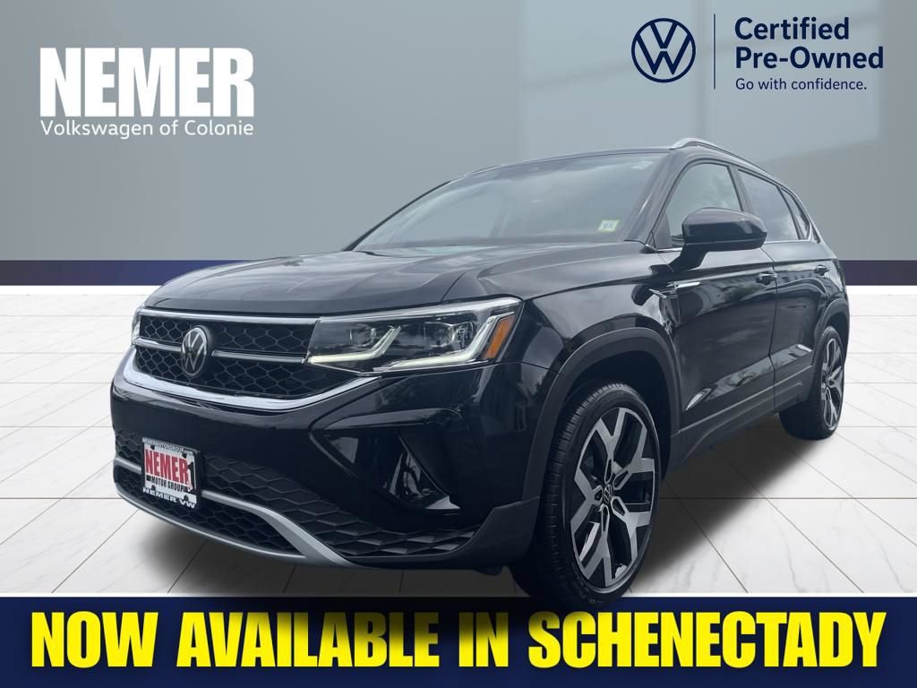 Used 2023 Volkswagen Taos SEL AWD/4WD image 1