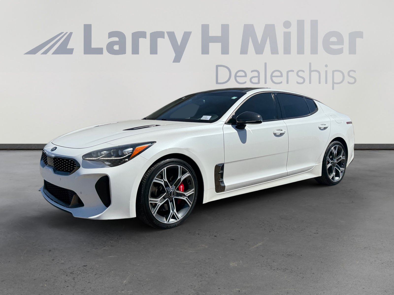 Used 2018 Kia Stinger GT2 RWD video 1