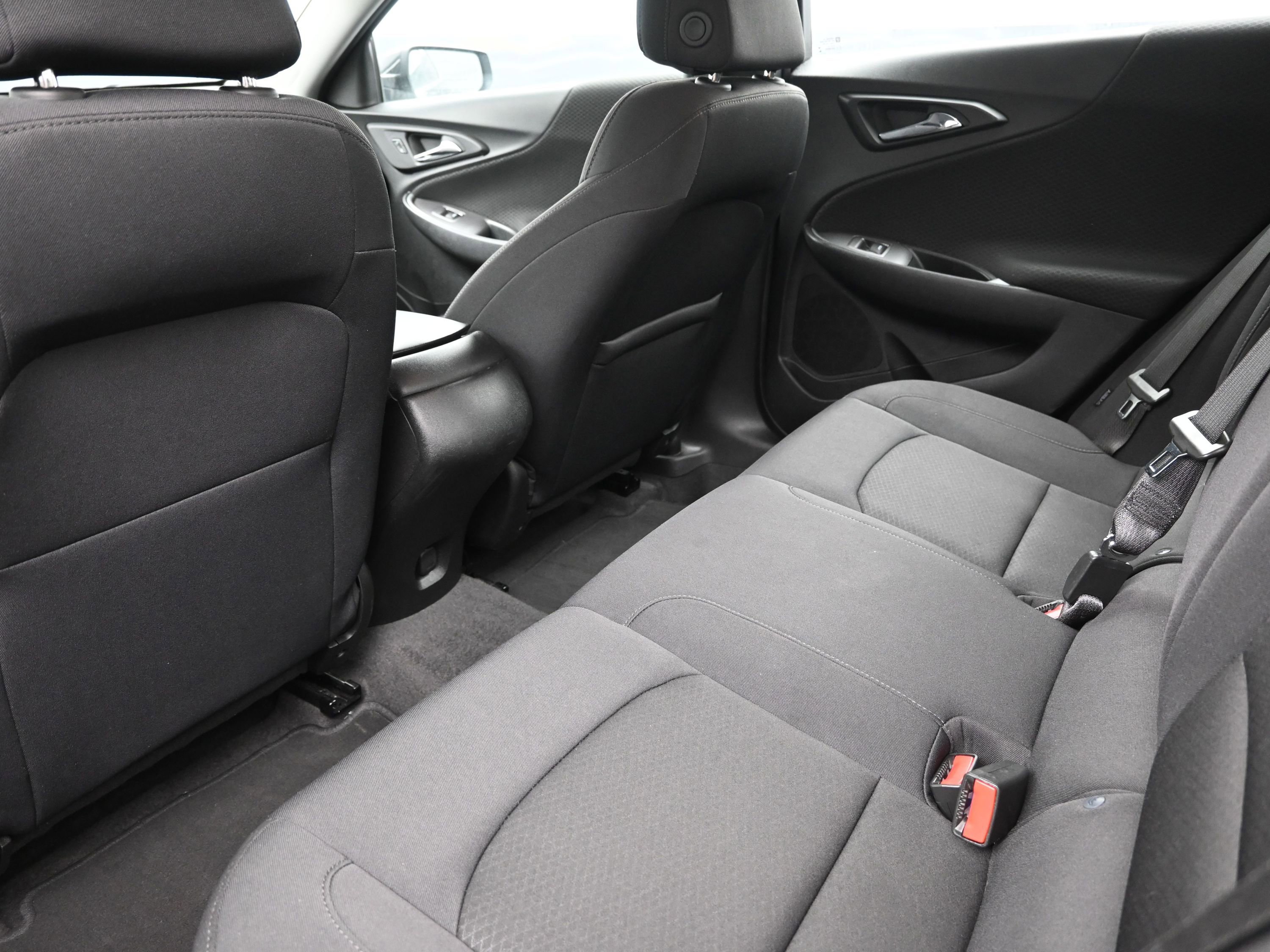 Used 2024 Chevrolet Malibu LS FWD image 21