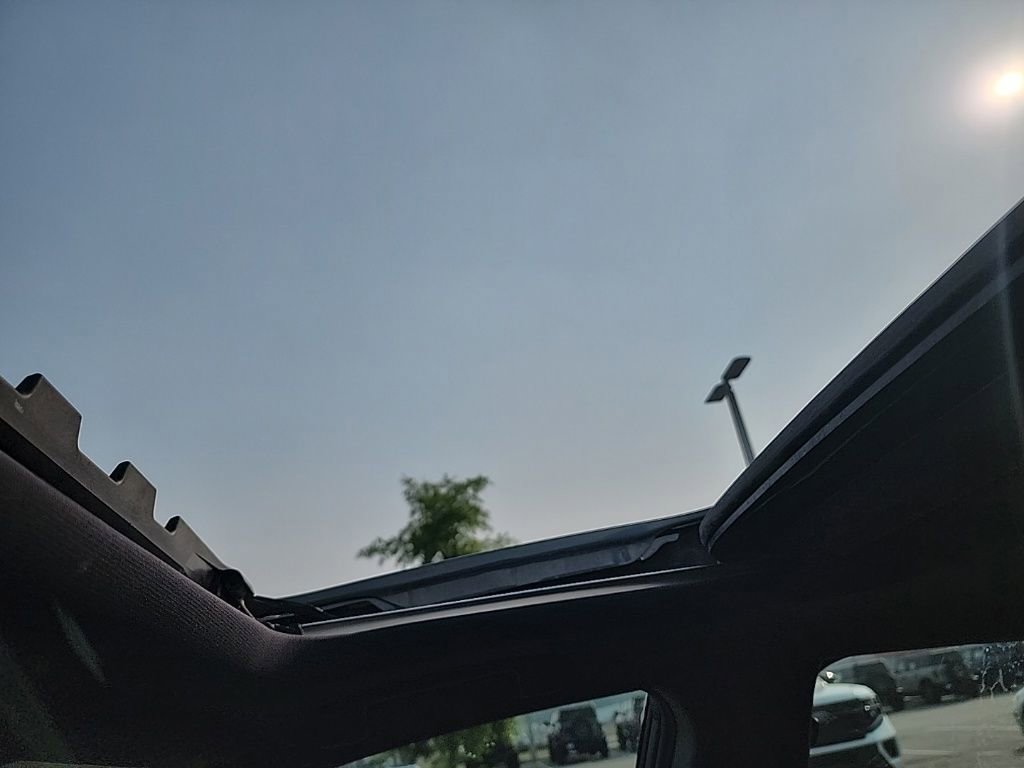 Used 2020 Honda Civic Sport Touring image 11