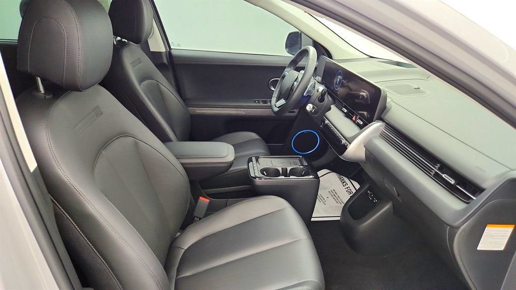 Used 2025 Hyundai Ioniq 5 Limited RWD image 24