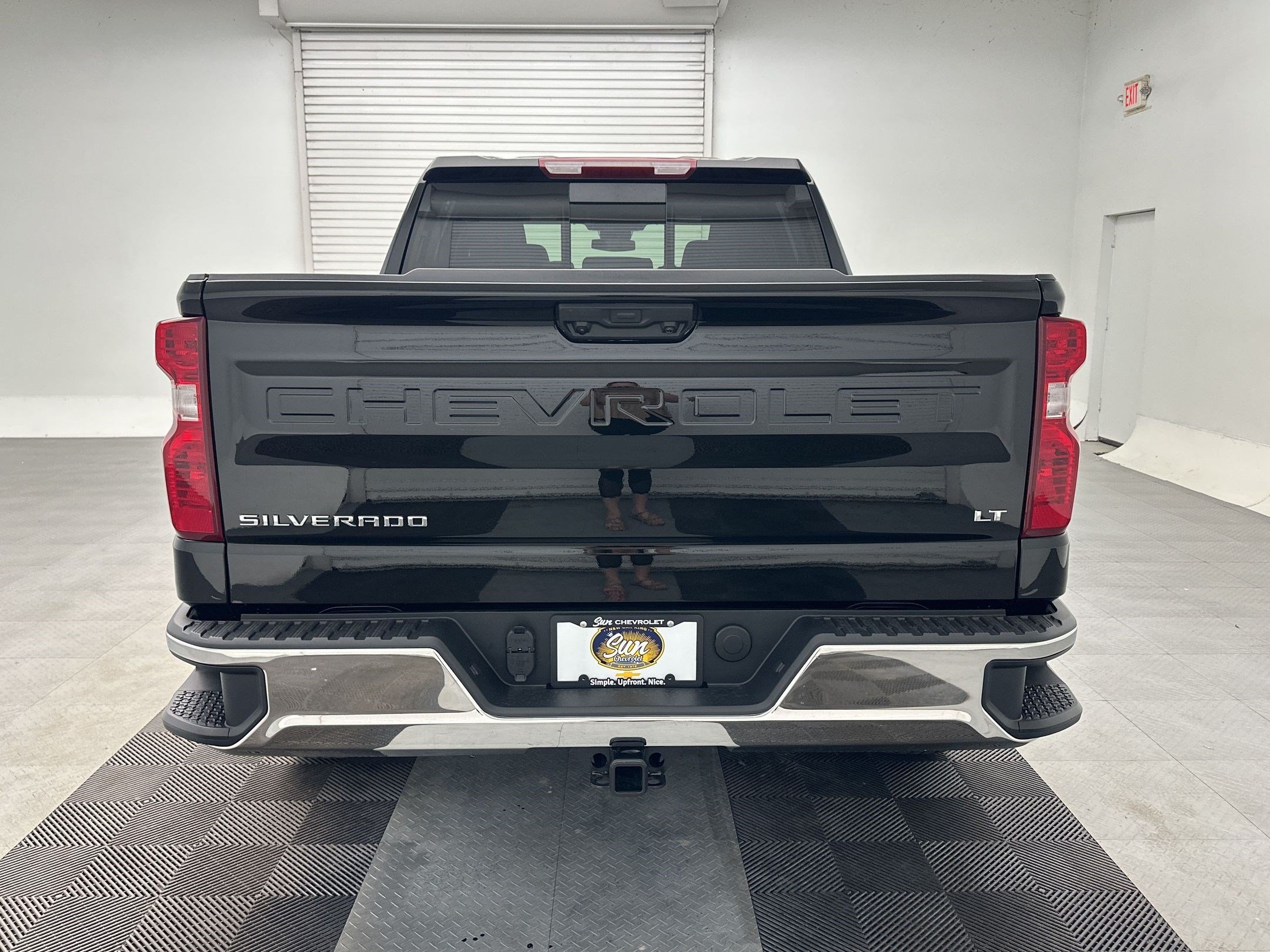 New 2026 Chevrolet Silverado 1500 LT w/ Leather Package AWD/4WD image 10