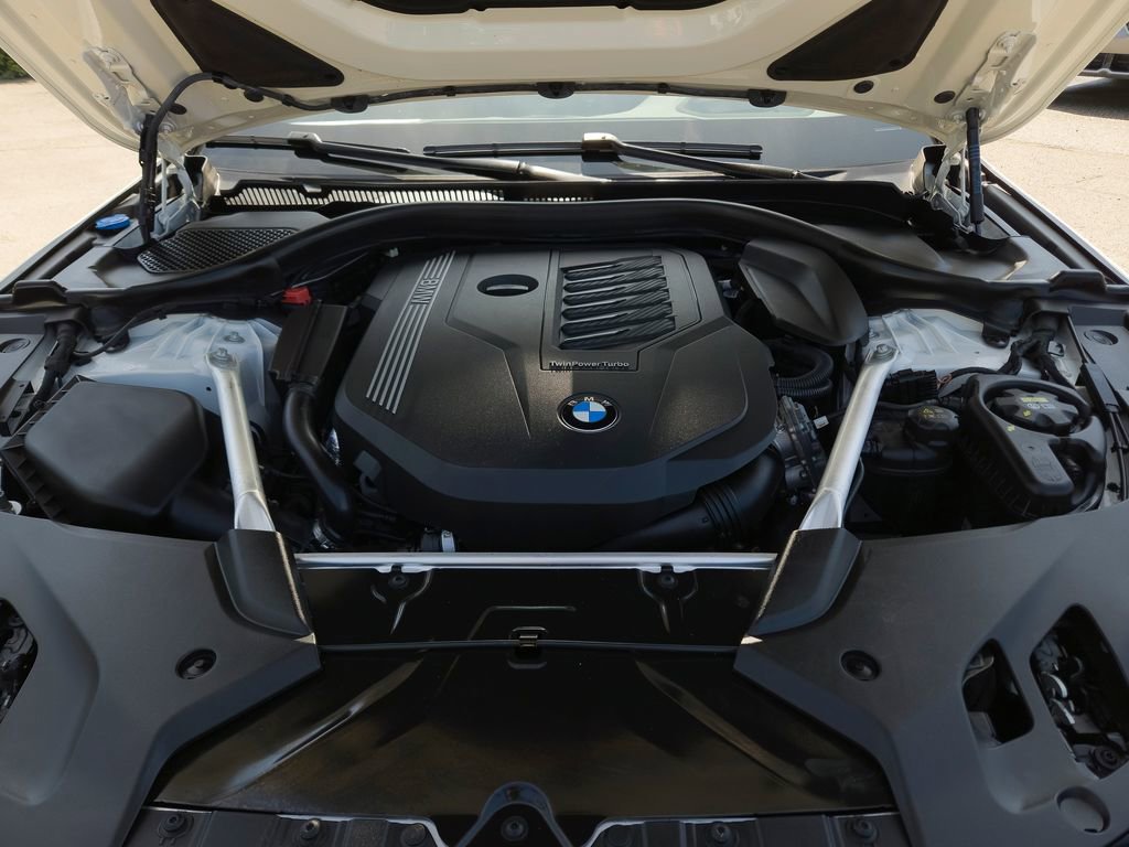 Used 2023 BMW 540i w/ M Sport Package image 20