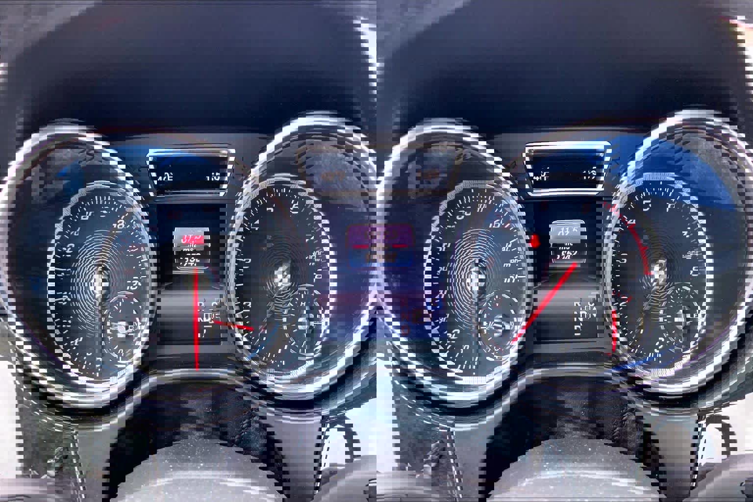 Used 2018 Mercedes-Benz GLE 350 4MATIC image 26