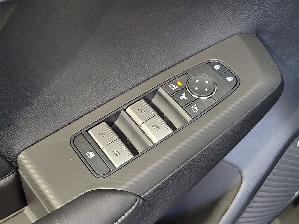 New 2025 Mitsubishi Outlander SEL image 15