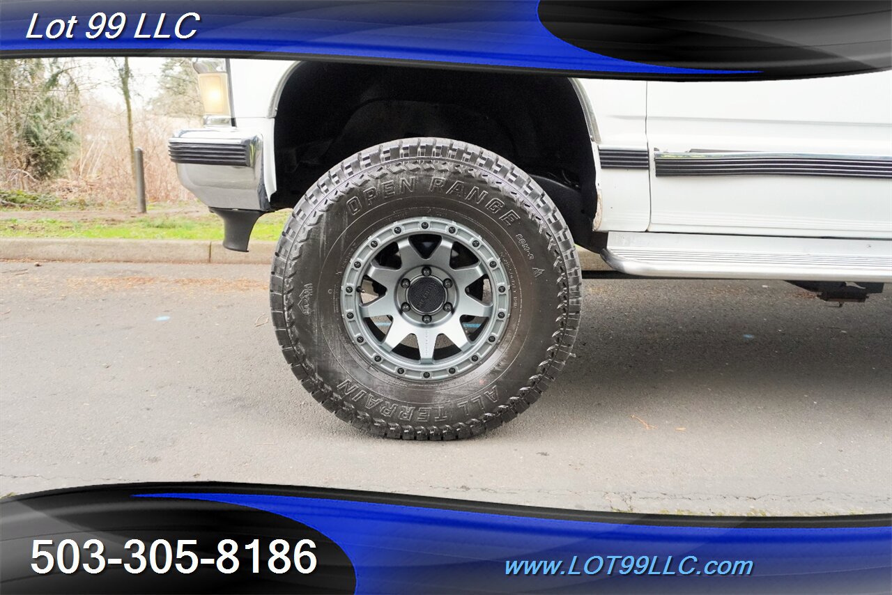 Used 1998 Chevrolet Suburban LT AWD/4WD image 35