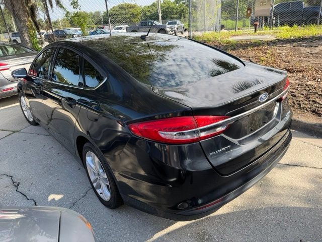 Used 2018 Ford Fusion S FWD image 4