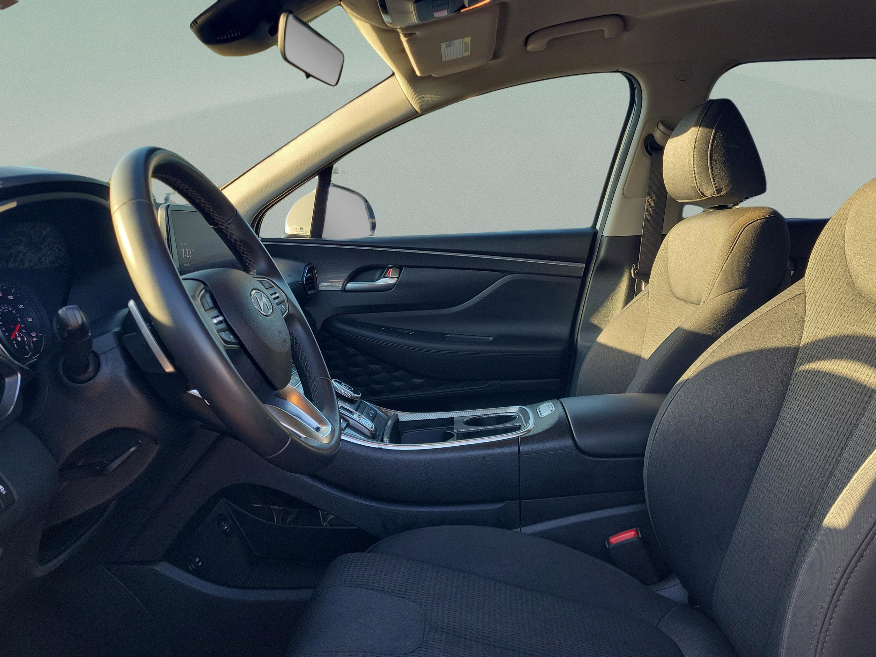 Certified 2023 Hyundai Santa Fe SEL image 21
