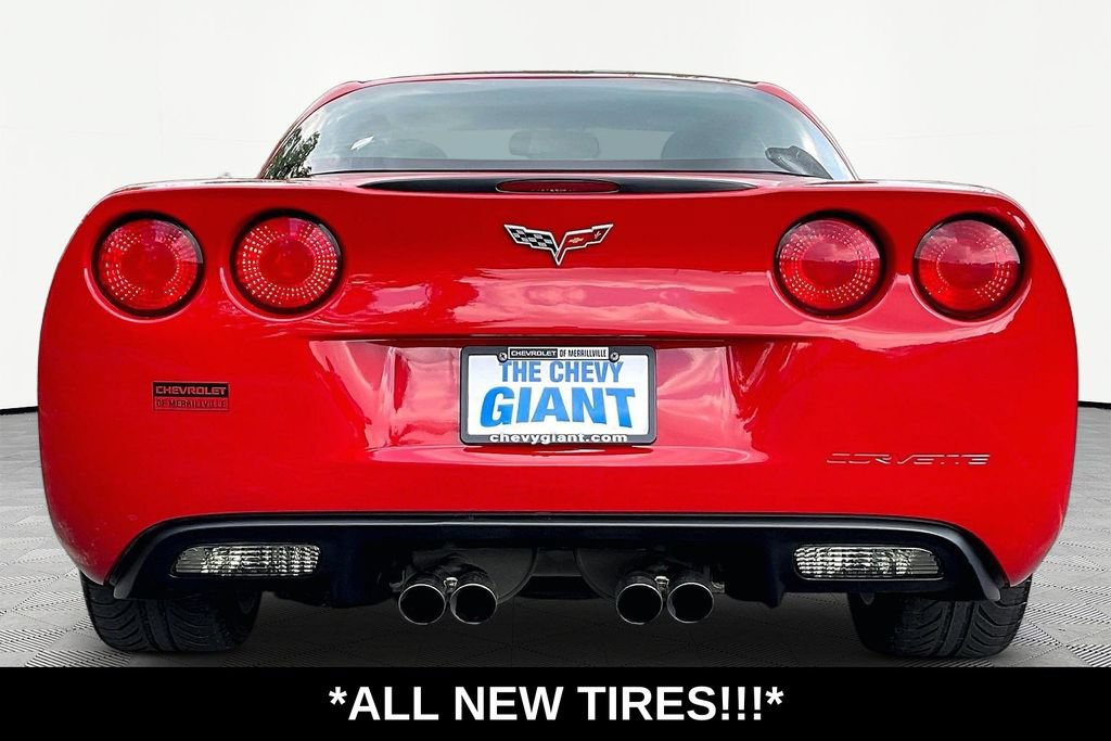 Used 2007 Chevrolet Corvette Coupe w/ Preferred Equipment Group RWD image 5