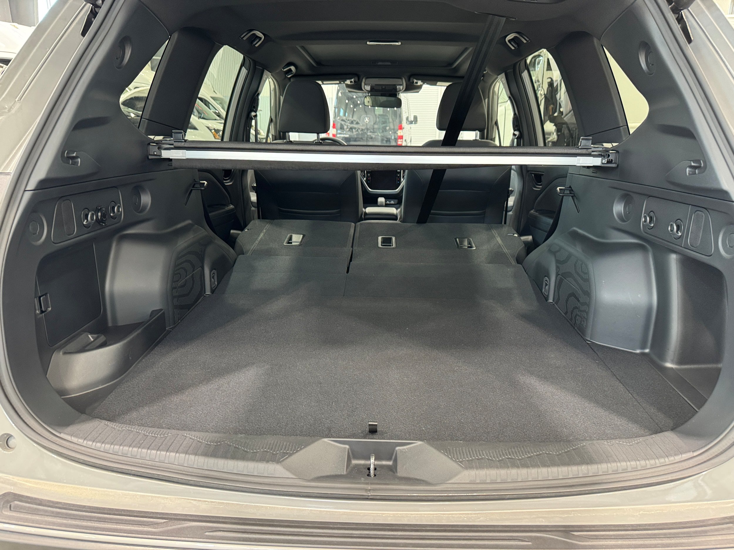 Used 2025 Subaru Forester Premium AWD/4WD image 9