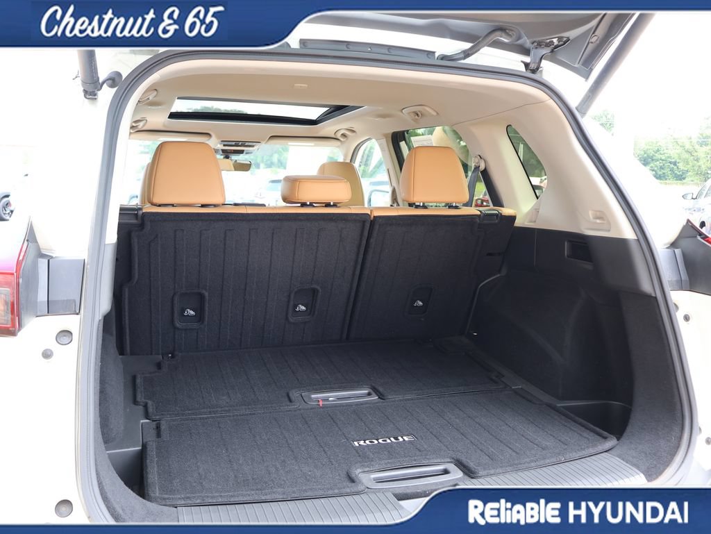 Used 2023 Nissan Rogue Platinum w/ Platinum Premium Package AWD/4WD image 17