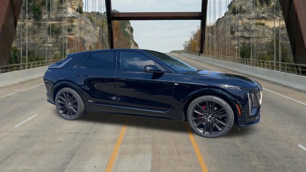 New 2026 Cadillac Lyriq V image 11