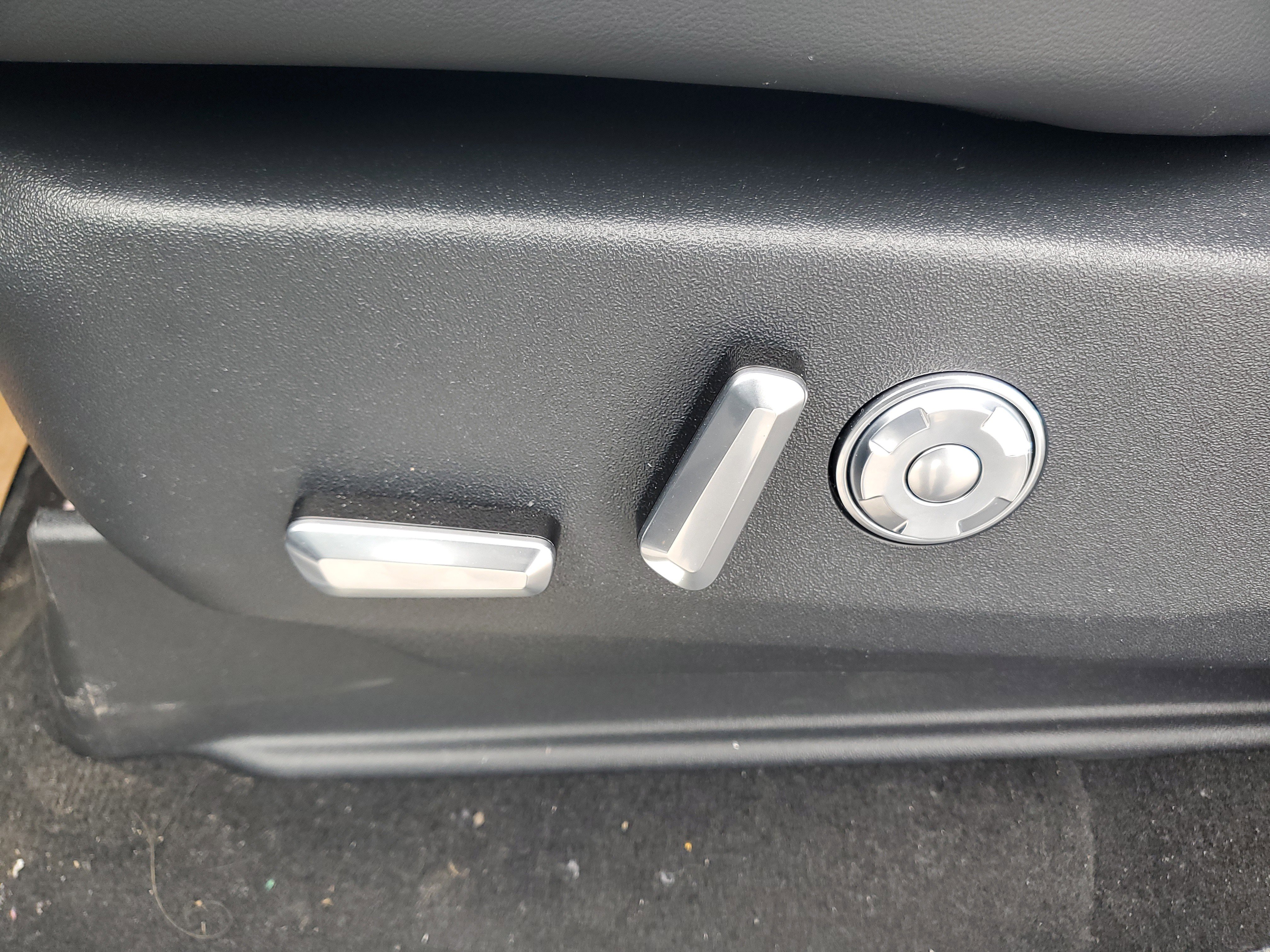 New 2026 Lincoln Navigator Reserve image 13