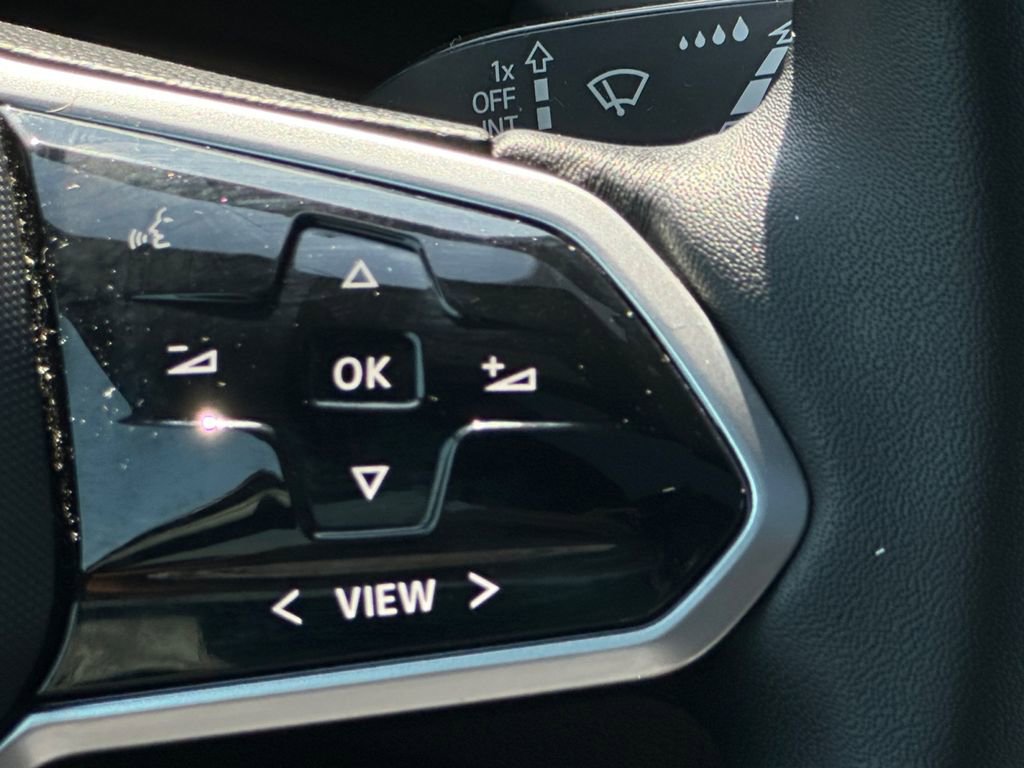 Used 2023 Volkswagen ID.4 Pro S image 17