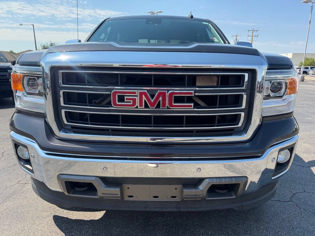 Used 2015 GMC Sierra 1500 SLT w/ SLT Crew Cab Value Package AWD/4WD image 8